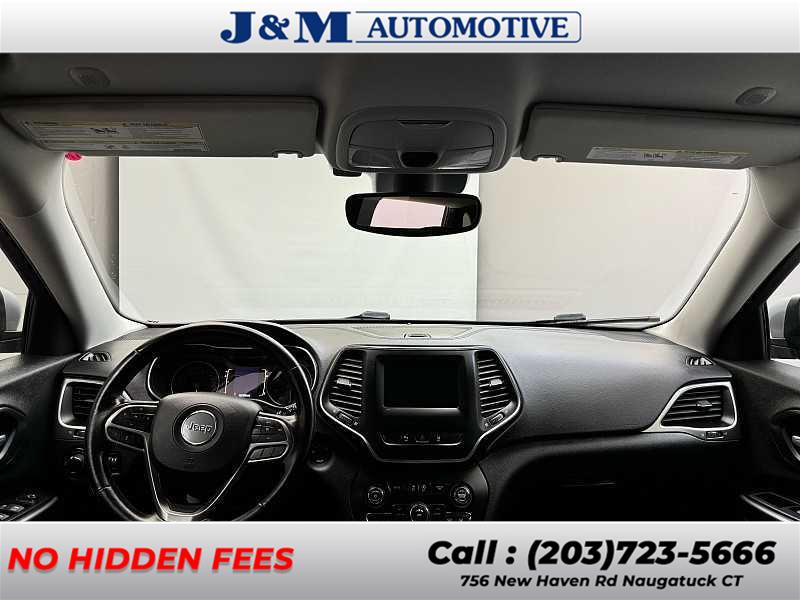 2020 Jeep Cherokee Latitude, available for sale in Naugatuck, Connecticut | J&M Automotive Sls&Svc LLC. Naugatuck, Connecticut 2020 Jeep Cherokee Latitude, available for sale in Naugatuck, Connecticut | J&M Automotive Sls&Svc LLC. Naugatuck, Connecticut