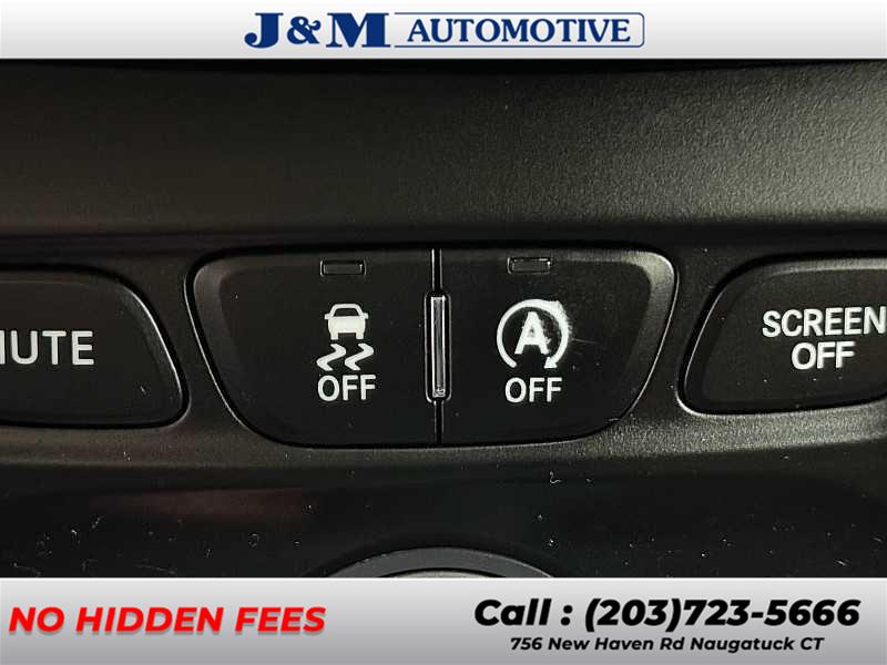 2020 Jeep Cherokee Latitude, available for sale in Naugatuck, Connecticut | J&M Automotive Sls&Svc LLC. Naugatuck, Connecticut 2020 Jeep Cherokee Latitude, available for sale in Naugatuck, Connecticut | J&M Automotive Sls&Svc LLC. Naugatuck, Connecticut