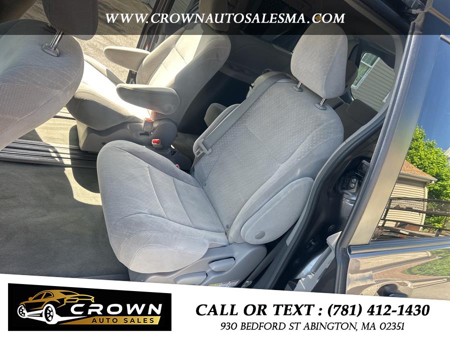 2018 Toyota Sienna LE FWD 8-Passenger (Natl), available for sale in Abington, Massachusetts | Crown Auto Sales. Abington, Massachusetts 2018 Toyota Sienna LE FWD 8-Passenger (Natl), available for sale in Abington, Massachusetts | Crown Auto Sales. Abington, Massachusetts
