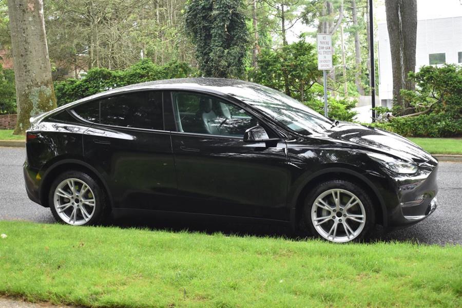 2023 Tesla Model y Long Range AWD 4dr Crossover, available for sale in Great Neck, New York | Camy Cars. Great Neck, New York 2023 Tesla Model y Long Range AWD 4dr Crossover, available for sale in Great Neck, New York | Camy Cars. Great Neck, New York