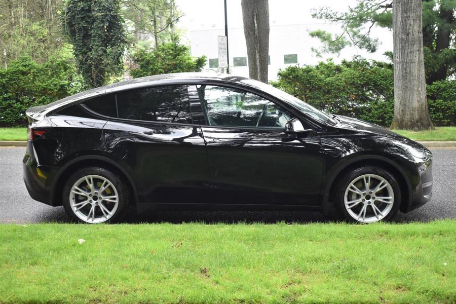 2023 Tesla Model y Long Range AWD 4dr Crossover, available for sale in Great Neck, New York | Camy Cars. Great Neck, New York 2023 Tesla Model y Long Range AWD 4dr Crossover, available for sale in Great Neck, New York | Camy Cars. Great Neck, New York