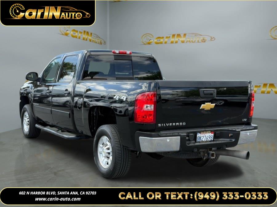 2007 Chevrolet Silverado 2500HD 4WD Crew Cab 153" LT w/2LT, available for sale in Santa Ana, California | Carin Auto. Santa Ana, California 2007 Chevrolet Silverado 2500HD 4WD Crew Cab 153" LT w/2LT, available for sale in Santa Ana, California | Carin Auto. Santa Ana, California