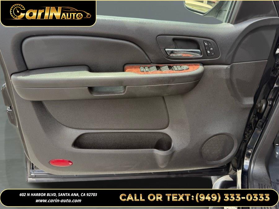 2007 Chevrolet Silverado 2500HD 4WD Crew Cab 153" LT w/2LT, available for sale in Santa Ana, California | Carin Auto. Santa Ana, California 2007 Chevrolet Silverado 2500HD 4WD Crew Cab 153" LT w/2LT, available for sale in Santa Ana, California | Carin Auto. Santa Ana, California