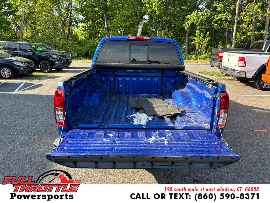2015 Nissan Frontier 4WD Crew Cab SWB Auto PRO-4X, available for sale in East Windsor, Connecticut | Full Throttle Power Sports LLC. East Windsor, Connecticut 2015 Nissan Frontier 4WD Crew Cab SWB Auto PRO-4X, available for sale in East Windsor, Connecticut | Full Throttle Power Sports LLC. East Windsor, Connecticut