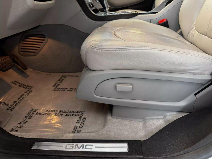 2008 GMC Acadia SLE Sport Utility 4D, available for sale in Santa Ana, California | K&T Motor LLC. Santa Ana, California 2008 GMC Acadia SLE Sport Utility 4D, available for sale in Santa Ana, California | K&T Motor LLC. Santa Ana, California