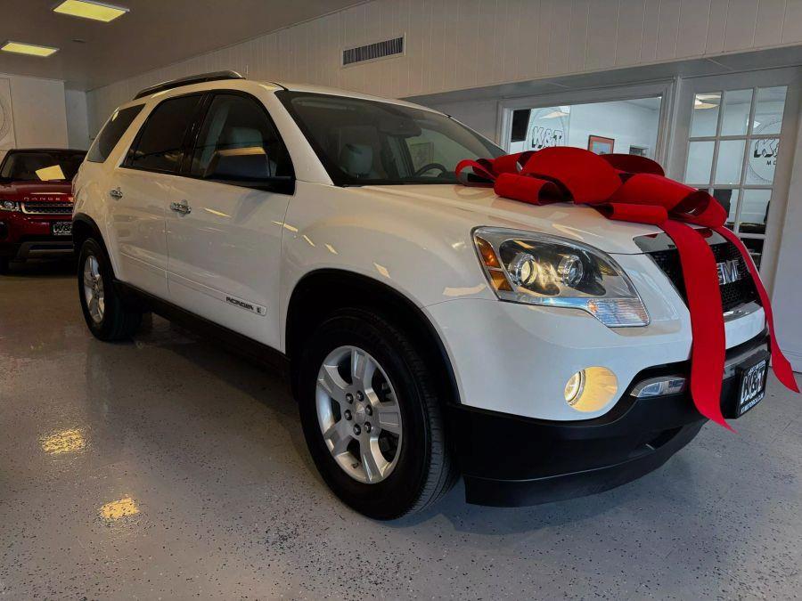 2008 GMC Acadia SLE Sport Utility 4D, available for sale in Santa Ana, California | K&T Motor LLC. Santa Ana, California 2008 GMC Acadia SLE Sport Utility 4D, available for sale in Santa Ana, California | K&T Motor LLC. Santa Ana, California