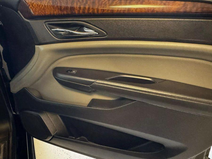 2010 Cadillac Srx Sport Utility 4D, available for sale in Santa Ana, California | K&T Motor LLC. Santa Ana, California 2010 Cadillac Srx Sport Utility 4D, available for sale in Santa Ana, California | K&T Motor LLC. Santa Ana, California