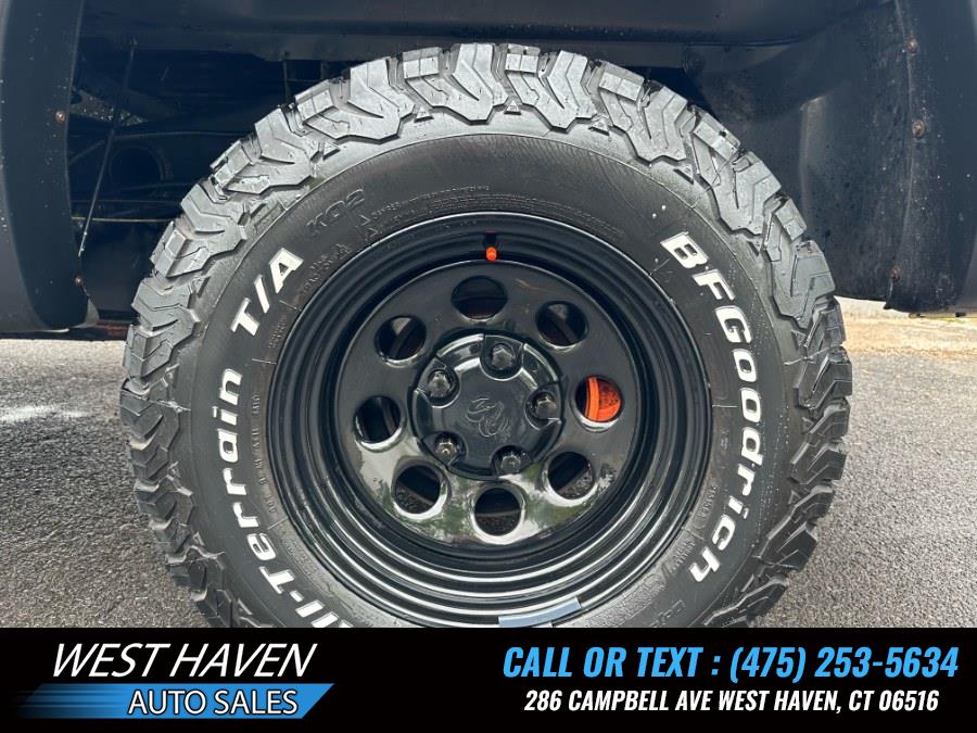 2004 Dodge Ram 1500 4dr Quad Cab 140.5" WB 4WD SLT, available for sale in West Haven, Connecticut | West Haven Auto Sales LLC. West Haven, Connecticut 2004 Dodge Ram 1500 4dr Quad Cab 140.5" WB 4WD SLT, available for sale in West Haven, Connecticut | West Haven Auto Sales LLC. West Haven, Connecticut