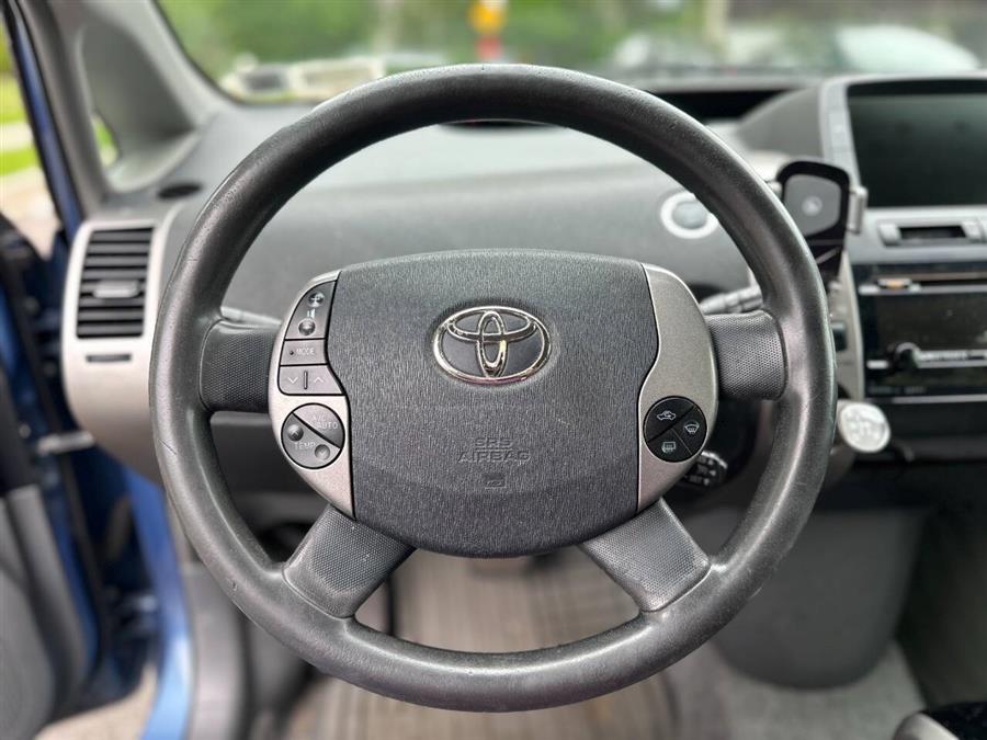 2009 Toyota Prius Standard 4dr Hatchback, available for sale in Hempstead, New York | VIP Auto Credit Express. Hempstead, New York 2009 Toyota Prius Standard 4dr Hatchback, available for sale in Hempstead, New York | VIP Auto Credit Express. Hempstead, New York