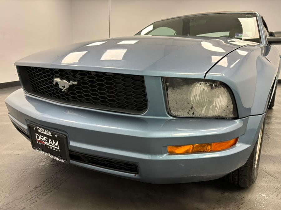 2006 Ford Mustang 2dr Conv Premium, available for sale in Elizabeth, New Jersey | Dream Auto Group. Elizabeth, New Jersey 2006 Ford Mustang 2dr Conv Premium, available for sale in Elizabeth, New Jersey | Dream Auto Group. Elizabeth, New Jersey