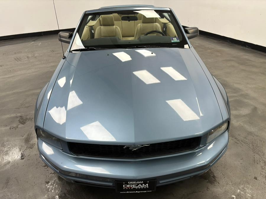 2006 Ford Mustang 2dr Conv Premium, available for sale in Elizabeth, New Jersey | Dream Auto Group. Elizabeth, New Jersey 2006 Ford Mustang 2dr Conv Premium, available for sale in Elizabeth, New Jersey | Dream Auto Group. Elizabeth, New Jersey