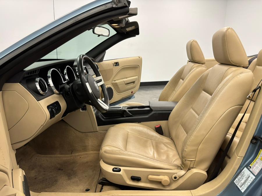 2006 Ford Mustang 2dr Conv Premium, available for sale in Elizabeth, New Jersey | Dream Auto Group. Elizabeth, New Jersey 2006 Ford Mustang 2dr Conv Premium, available for sale in Elizabeth, New Jersey | Dream Auto Group. Elizabeth, New Jersey