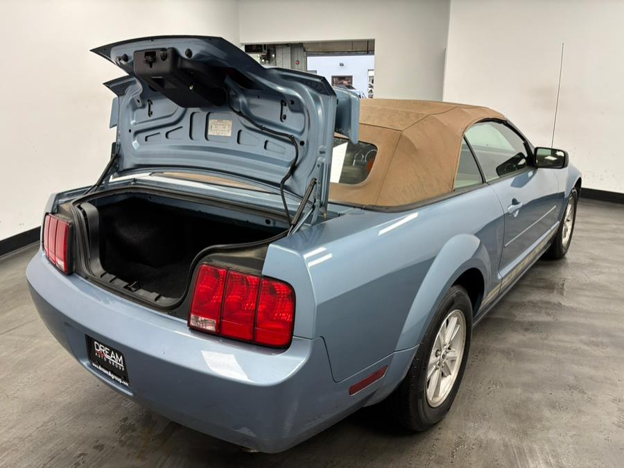 2006 Ford Mustang 2dr Conv Premium, available for sale in Elizabeth, New Jersey | Dream Auto Group. Elizabeth, New Jersey 2006 Ford Mustang 2dr Conv Premium, available for sale in Elizabeth, New Jersey | Dream Auto Group. Elizabeth, New Jersey