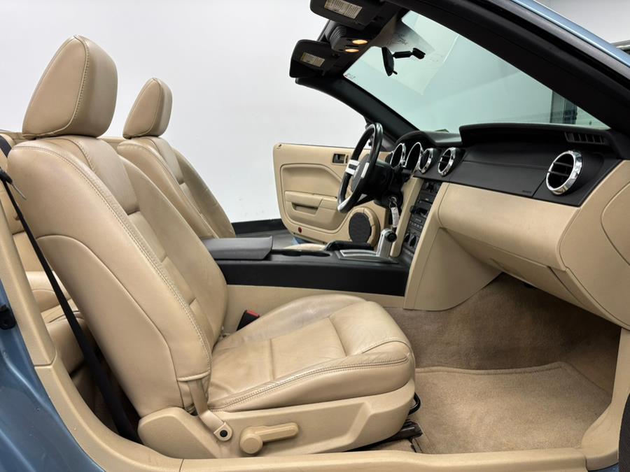 2006 Ford Mustang 2dr Conv Premium, available for sale in Elizabeth, New Jersey | Dream Auto Group. Elizabeth, New Jersey 2006 Ford Mustang 2dr Conv Premium, available for sale in Elizabeth, New Jersey | Dream Auto Group. Elizabeth, New Jersey