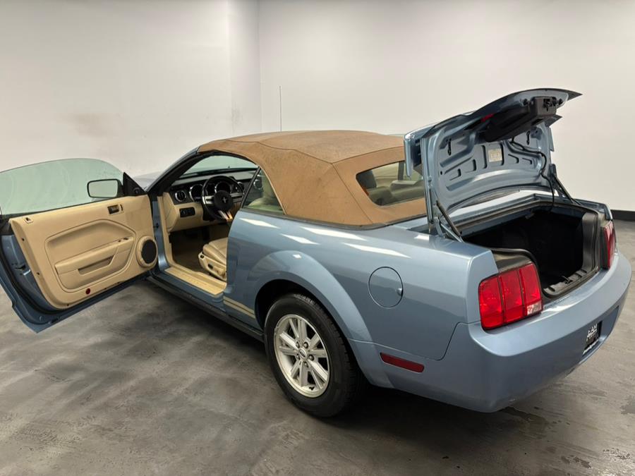 2006 Ford Mustang 2dr Conv Premium, available for sale in Elizabeth, New Jersey | Dream Auto Group. Elizabeth, New Jersey 2006 Ford Mustang 2dr Conv Premium, available for sale in Elizabeth, New Jersey | Dream Auto Group. Elizabeth, New Jersey