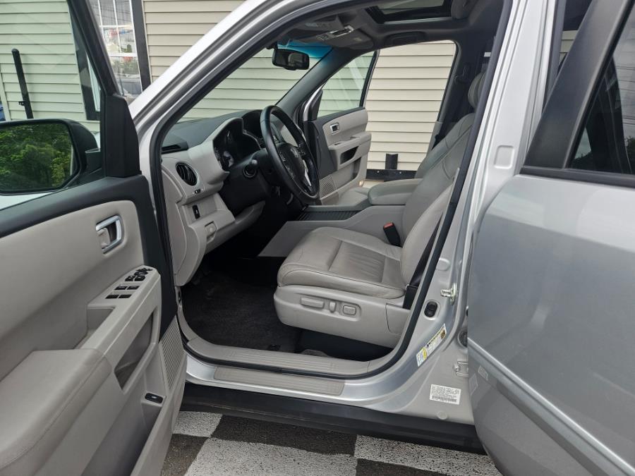 2012 Honda Pilot 4WD 4dr EX-L, available for sale in Ansonia, Connecticut | Ansonia Auto Park LLC. Ansonia, Connecticut 2012 Honda Pilot 4WD 4dr EX-L, available for sale in Ansonia, Connecticut | Ansonia Auto Park LLC. Ansonia, Connecticut