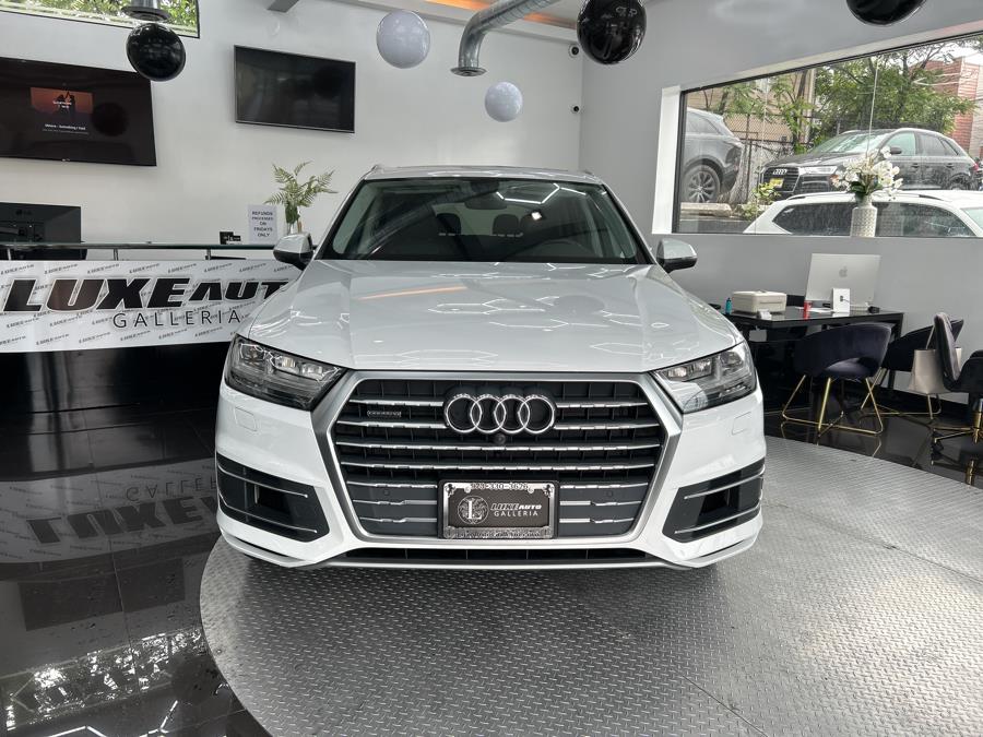 Used 2019 Audi Q7 in Jersey City, New Jersey | Luxe Auto Galleria. Jersey City, New Jersey