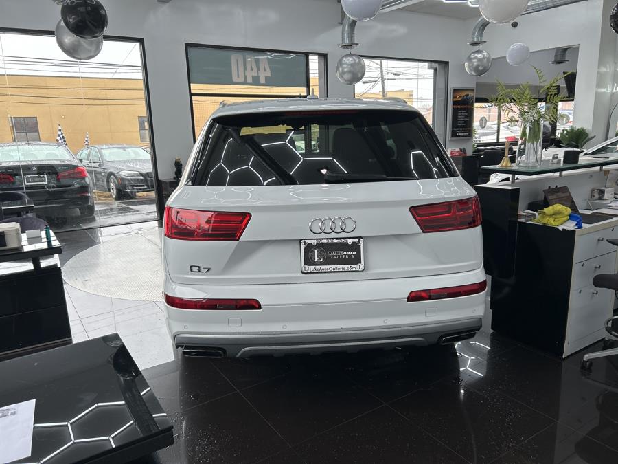 2019 Audi Q7 Premium Plus 55 TFSI quattro, available for sale in Jersey City, New Jersey | Luxe Auto Galleria. Jersey City, New Jersey 2019 Audi Q7 Premium Plus 55 TFSI quattro, available for sale in Jersey City, New Jersey | Luxe Auto Galleria. Jersey City, New Jersey