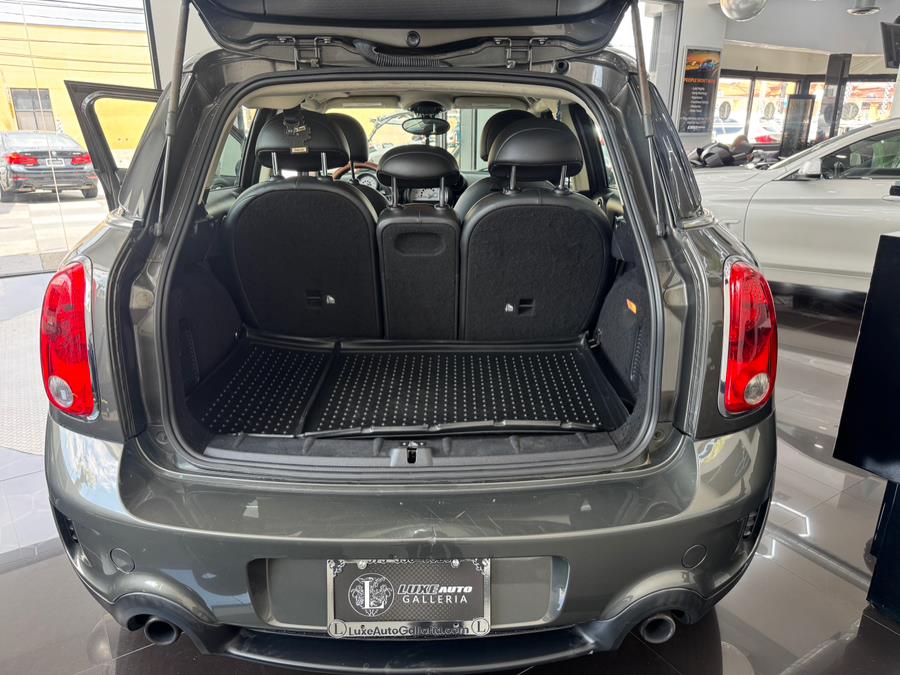 2013 MINI Cooper Countryman AWD 4dr S ALL4, available for sale in Jersey City, New Jersey | Luxe Auto Galleria. Jersey City, New Jersey 2013 MINI Cooper Countryman AWD 4dr S ALL4, available for sale in Jersey City, New Jersey | Luxe Auto Galleria. Jersey City, New Jersey