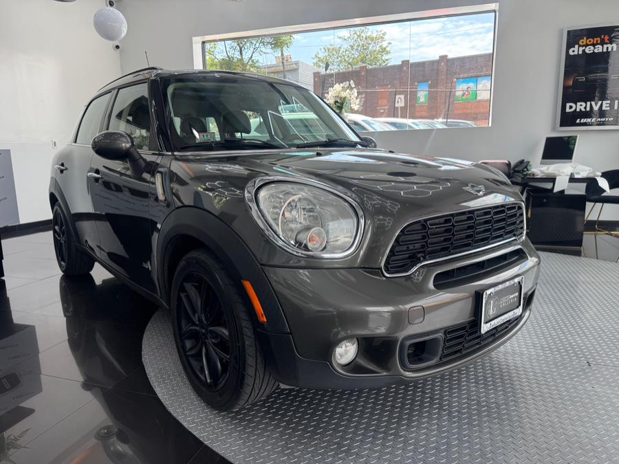 2013 MINI Cooper Countryman AWD 4dr S ALL4, available for sale in Jersey City, New Jersey | Luxe Auto Galleria. Jersey City, New Jersey 2013 MINI Cooper Countryman AWD 4dr S ALL4, available for sale in Jersey City, New Jersey | Luxe Auto Galleria. Jersey City, New Jersey