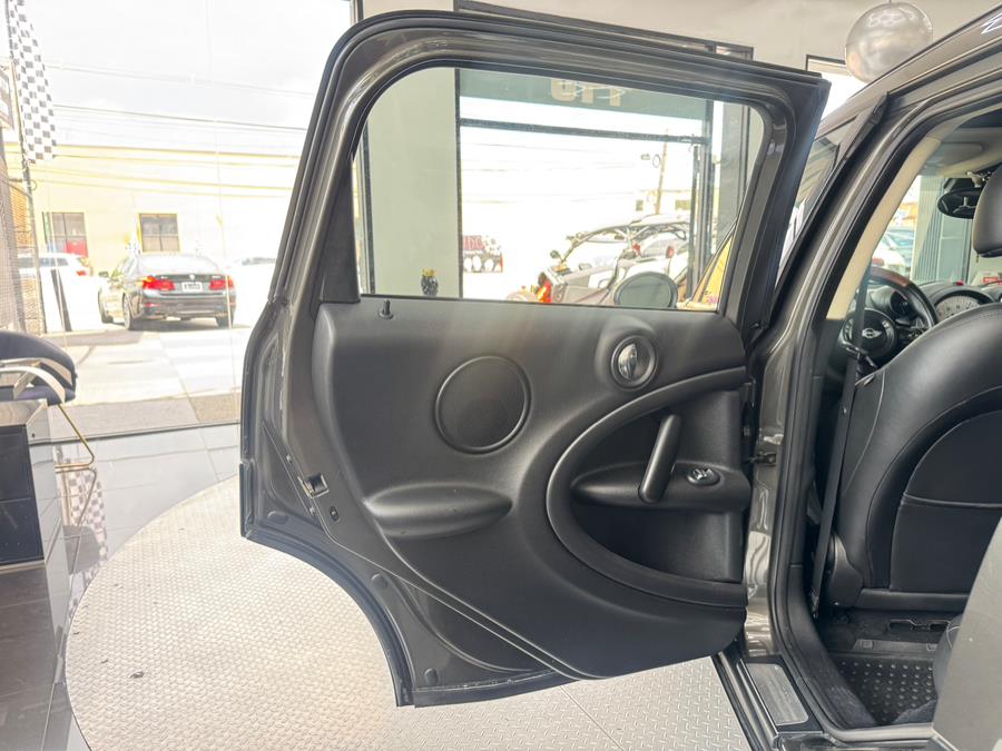 2013 MINI Cooper Countryman AWD 4dr S ALL4, available for sale in Jersey City, New Jersey | Luxe Auto Galleria. Jersey City, New Jersey 2013 MINI Cooper Countryman AWD 4dr S ALL4, available for sale in Jersey City, New Jersey | Luxe Auto Galleria. Jersey City, New Jersey