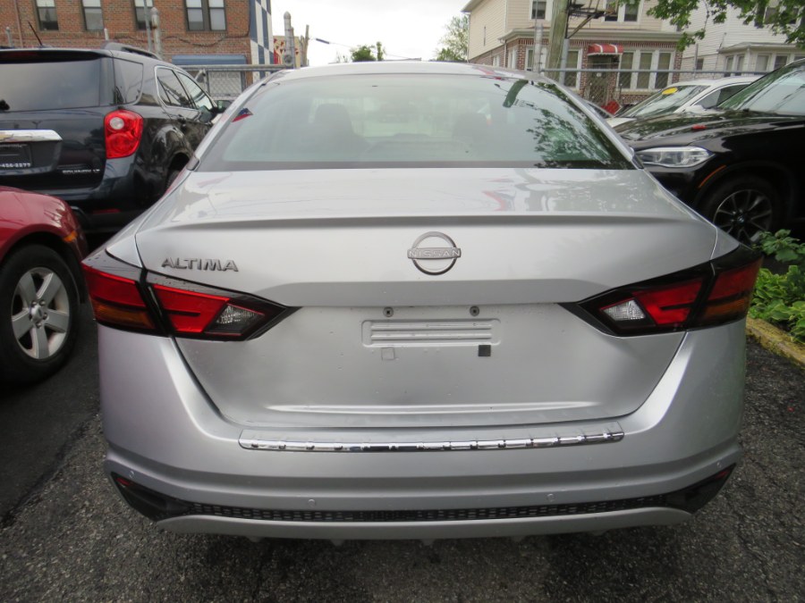 2024 Nissan Altima 2.5 S Sedan, available for sale in Middle Village, New York | Road Masters II INC. Middle Village, New York 2024 Nissan Altima 2.5 S Sedan, available for sale in Middle Village, New York | Road Masters II INC. Middle Village, New York