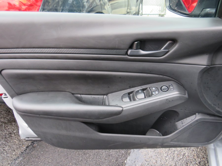 2024 Nissan Altima 2.5 S Sedan, available for sale in Middle Village, New York | Road Masters II INC. Middle Village, New York 2024 Nissan Altima 2.5 S Sedan, available for sale in Middle Village, New York | Road Masters II INC. Middle Village, New York