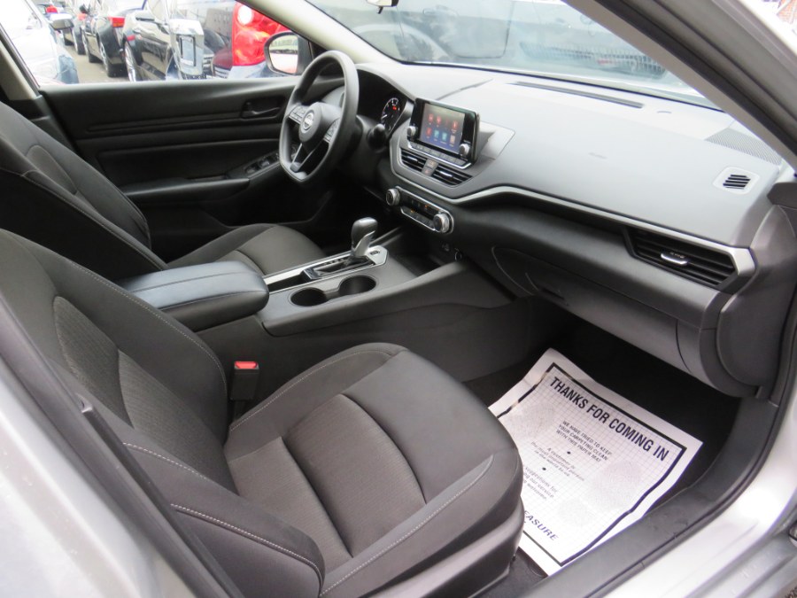 2024 Nissan Altima 2.5 S Sedan, available for sale in Middle Village, New York | Road Masters II INC. Middle Village, New York 2024 Nissan Altima 2.5 S Sedan, available for sale in Middle Village, New York | Road Masters II INC. Middle Village, New York