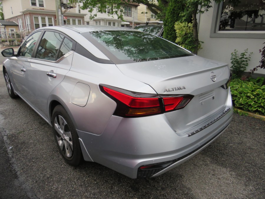 2024 Nissan Altima 2.5 S Sedan, available for sale in Middle Village, New York | Road Masters II INC. Middle Village, New York 2024 Nissan Altima 2.5 S Sedan, available for sale in Middle Village, New York | Road Masters II INC. Middle Village, New York