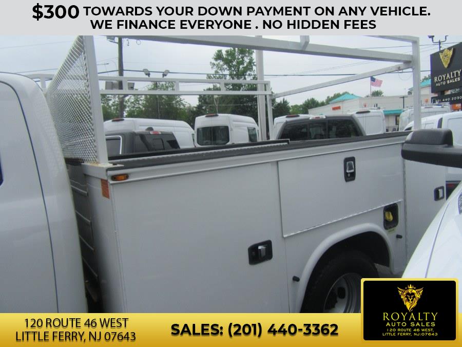 2017 Ford Super Duty F-350 DRW XLT SuperCab 168" WB 60" CA, available for sale in Little Ferry, New Jersey | Royalty Auto Sales. Little Ferry, New Jersey 2017 Ford Super Duty F-350 DRW XLT SuperCab 168" WB 60" CA, available for sale in Little Ferry, New Jersey | Royalty Auto Sales. Little Ferry, New Jersey