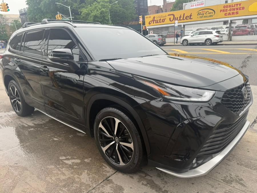 2022 Toyota Highlander XSE AWD, available for sale in Hempstead, New York | VIP Auto Credit Express. Hempstead, New York 2022 Toyota Highlander XSE AWD, available for sale in Hempstead, New York | VIP Auto Credit Express. Hempstead, New York