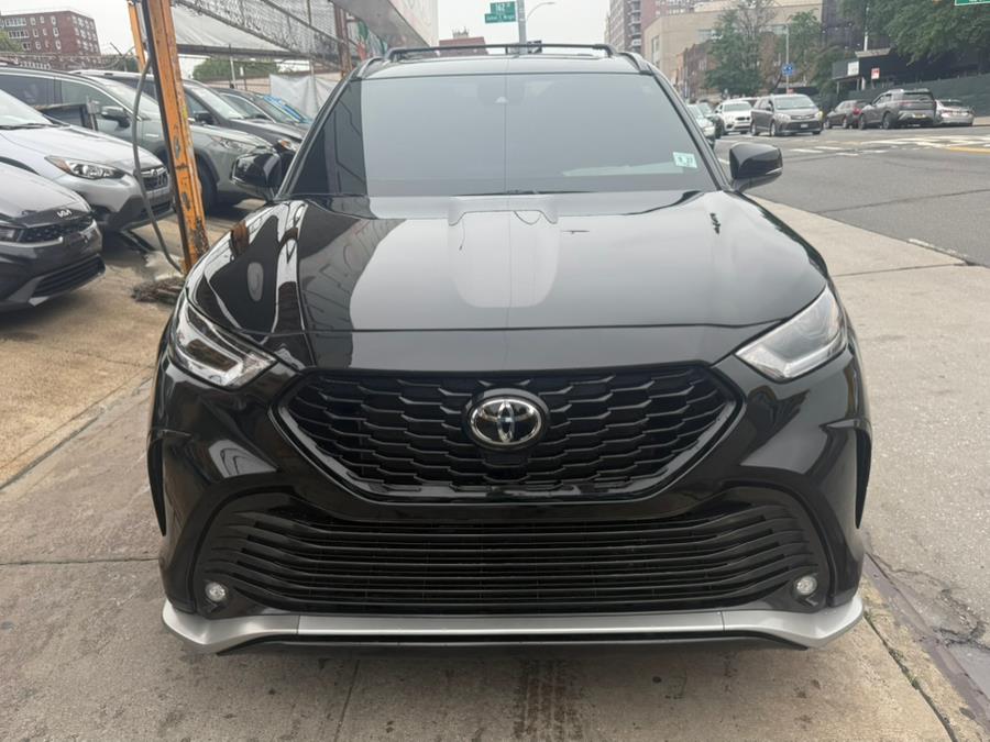 2022 Toyota Highlander XSE AWD, available for sale in Hempstead, New York | VIP Auto Credit Express. Hempstead, New York 2022 Toyota Highlander XSE AWD, available for sale in Hempstead, New York | VIP Auto Credit Express. Hempstead, New York