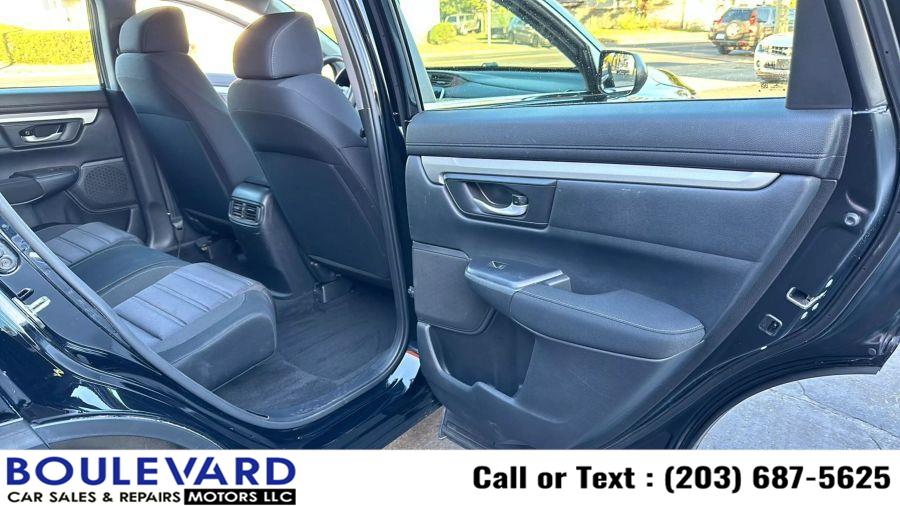 2018 Honda Cr-v LX Sport Utility 4D, available for sale in New Haven, Connecticut | Boulevard Motors LLC. New Haven, Connecticut 2018 Honda Cr-v LX Sport Utility 4D, available for sale in New Haven, Connecticut | Boulevard Motors LLC. New Haven, Connecticut