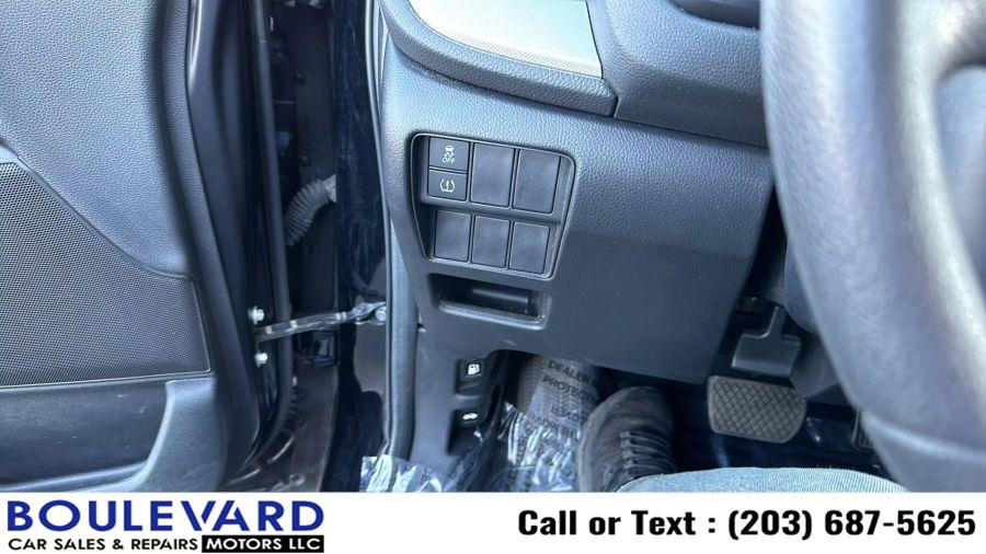 2018 Honda Cr-v LX Sport Utility 4D, available for sale in New Haven, Connecticut | Boulevard Motors LLC. New Haven, Connecticut 2018 Honda Cr-v LX Sport Utility 4D, available for sale in New Haven, Connecticut | Boulevard Motors LLC. New Haven, Connecticut