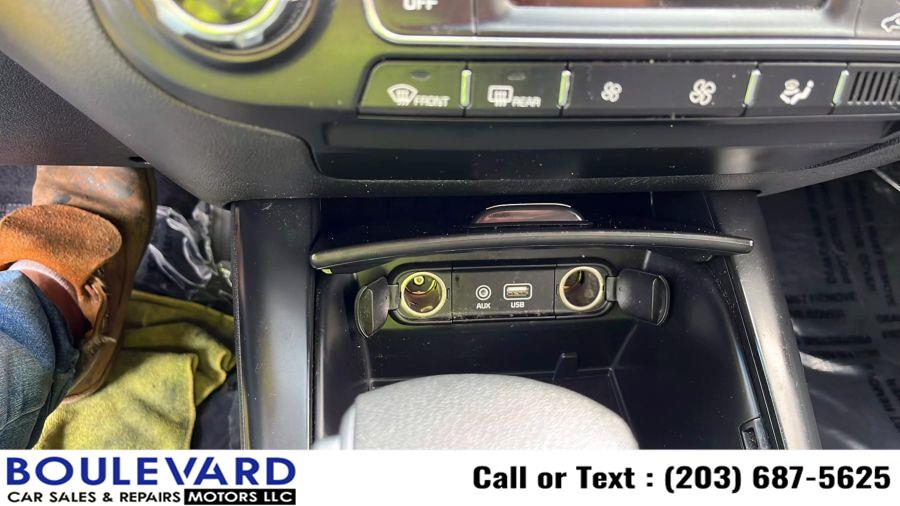 2019 Kia Sorento LX Sport Utility 4D, available for sale in New Haven, Connecticut | Boulevard Motors LLC. New Haven, Connecticut 2019 Kia Sorento LX Sport Utility 4D, available for sale in New Haven, Connecticut | Boulevard Motors LLC. New Haven, Connecticut