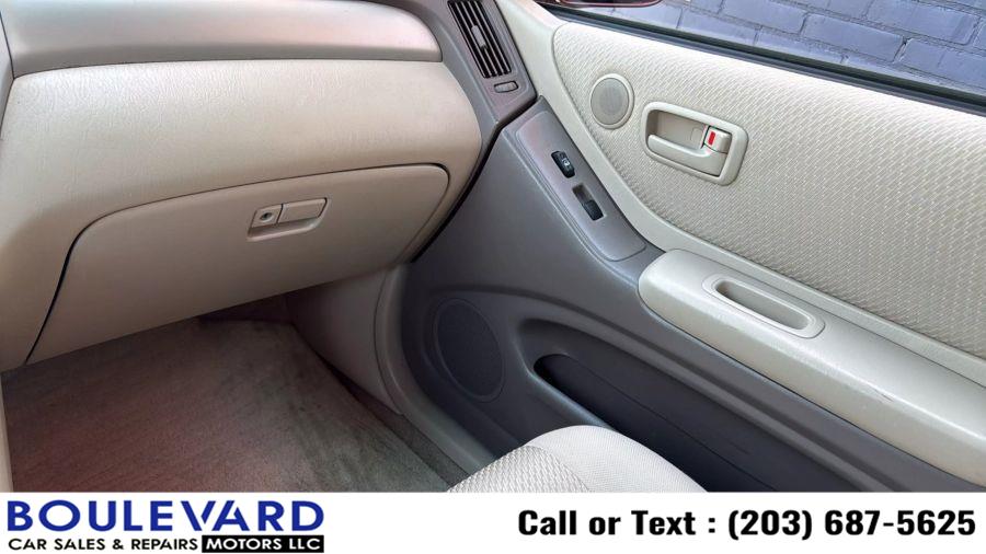 2007 Toyota Highlander Sport Utility 4D, available for sale in New Haven, Connecticut | Boulevard Motors LLC. New Haven, Connecticut 2007 Toyota Highlander Sport Utility 4D, available for sale in New Haven, Connecticut | Boulevard Motors LLC. New Haven, Connecticut