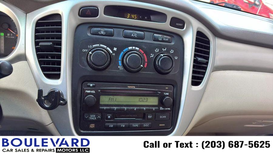 2007 Toyota Highlander Sport Utility 4D, available for sale in New Haven, Connecticut | Boulevard Motors LLC. New Haven, Connecticut 2007 Toyota Highlander Sport Utility 4D, available for sale in New Haven, Connecticut | Boulevard Motors LLC. New Haven, Connecticut