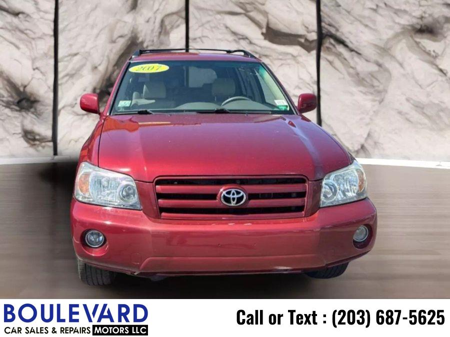 2007 Toyota Highlander Sport Utility 4D, available for sale in New Haven, Connecticut | Boulevard Motors LLC. New Haven, Connecticut 2007 Toyota Highlander Sport Utility 4D, available for sale in New Haven, Connecticut | Boulevard Motors LLC. New Haven, Connecticut