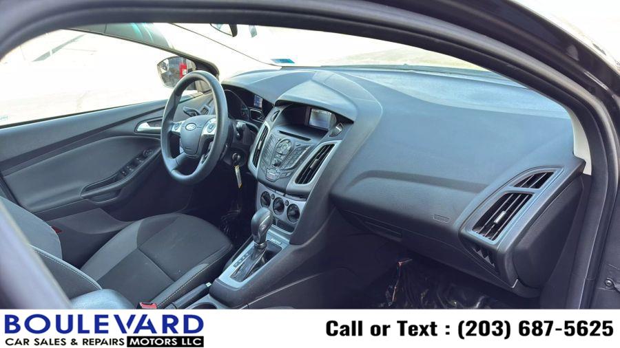 2012 Ford Focus SE Sedan 4D, available for sale in New Haven, Connecticut | Boulevard Motors LLC. New Haven, Connecticut 2012 Ford Focus SE Sedan 4D, available for sale in New Haven, Connecticut | Boulevard Motors LLC. New Haven, Connecticut
