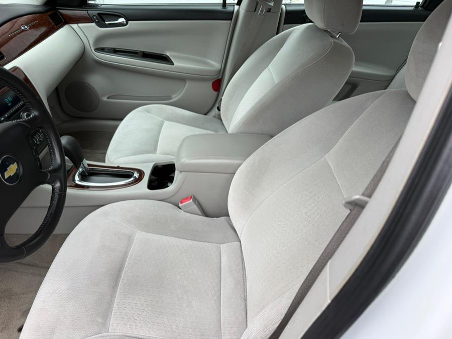 2010 Chevrolet Impala 4dr Sdn LT, available for sale in Bridgeport, Connecticut | CT Auto. Bridgeport, Connecticut 2010 Chevrolet Impala 4dr Sdn LT, available for sale in Bridgeport, Connecticut | CT Auto. Bridgeport, Connecticut