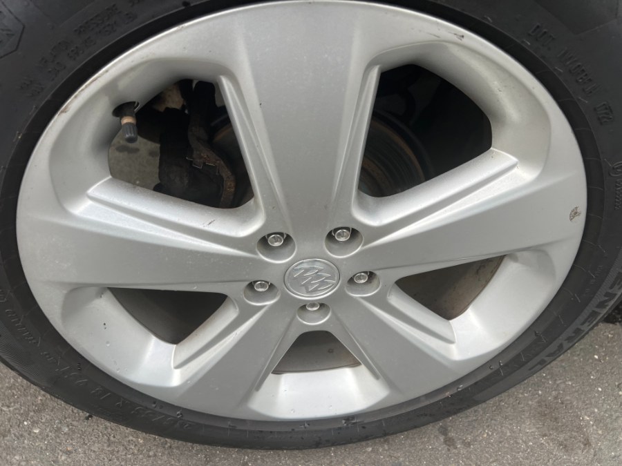 2015 Buick Encore AWD 4dr, available for sale in Bristol, Connecticut | Bristol Auto Center LLC. Bristol, Connecticut 2015 Buick Encore AWD 4dr, available for sale in Bristol, Connecticut | Bristol Auto Center LLC. Bristol, Connecticut