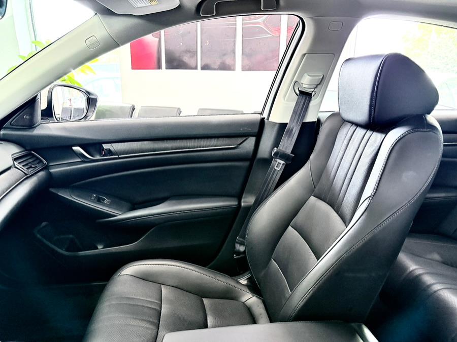 2022 Honda Accord Sedan EX-L 1.5T CVT, available for sale in Franklin Square, New York | Luxury Motor Club. Franklin Square, New York 2022 Honda Accord Sedan EX-L 1.5T CVT, available for sale in Franklin Square, New York | Luxury Motor Club. Franklin Square, New York
