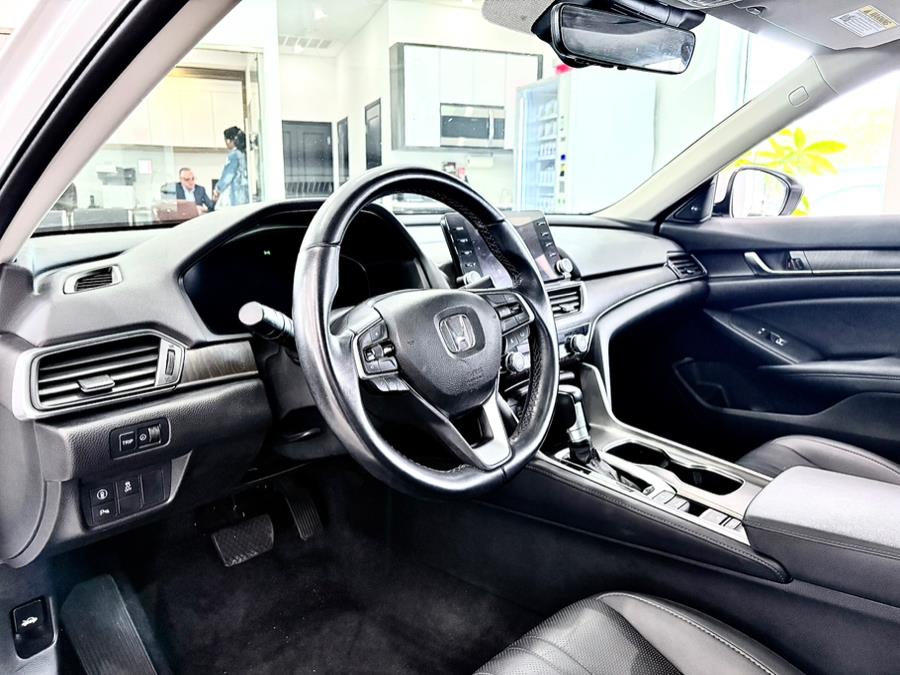 2022 Honda Accord Sedan EX-L 1.5T CVT, available for sale in Franklin Square, New York | Luxury Motor Club. Franklin Square, New York 2022 Honda Accord Sedan EX-L 1.5T CVT, available for sale in Franklin Square, New York | Luxury Motor Club. Franklin Square, New York
