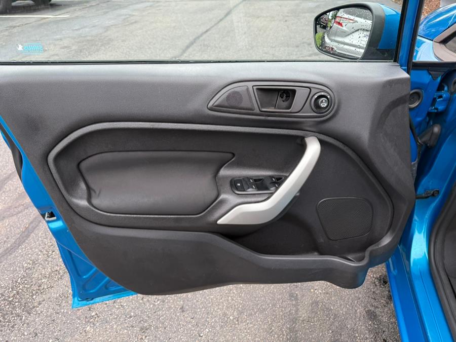 2013 Ford Fiesta 4dr Sdn SE, available for sale in East Windsor, Connecticut | Century Auto And Truck. East Windsor, Connecticut 2013 Ford Fiesta 4dr Sdn SE, available for sale in East Windsor, Connecticut | Century Auto And Truck. East Windsor, Connecticut