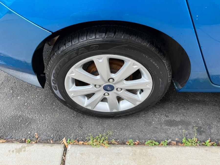 2013 Ford Fiesta 4dr Sdn SE, available for sale in East Windsor, Connecticut | Century Auto And Truck. East Windsor, Connecticut 2013 Ford Fiesta 4dr Sdn SE, available for sale in East Windsor, Connecticut | Century Auto And Truck. East Windsor, Connecticut