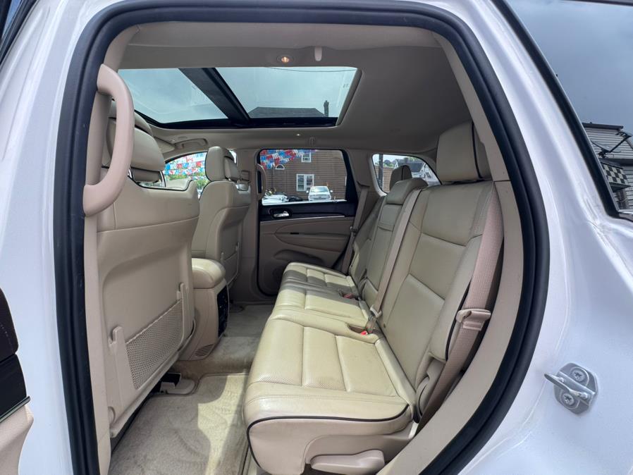 2019 Jeep Grand Cherokee Overland 4x4, available for sale in Newark , New Jersey | Champion Used Auto Sales 2. Newark , New Jersey 2019 Jeep Grand Cherokee Overland 4x4, available for sale in Newark , New Jersey | Champion Used Auto Sales 2. Newark , New Jersey