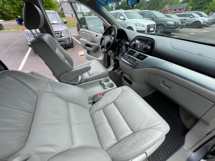 2006 Honda Odyssey 5dr EX-L AT with RES, available for sale in North Branford, Connecticut | CarHavn. North Branford, Connecticut 2006 Honda Odyssey 5dr EX-L AT with RES, available for sale in North Branford, Connecticut | CarHavn. North Branford, Connecticut