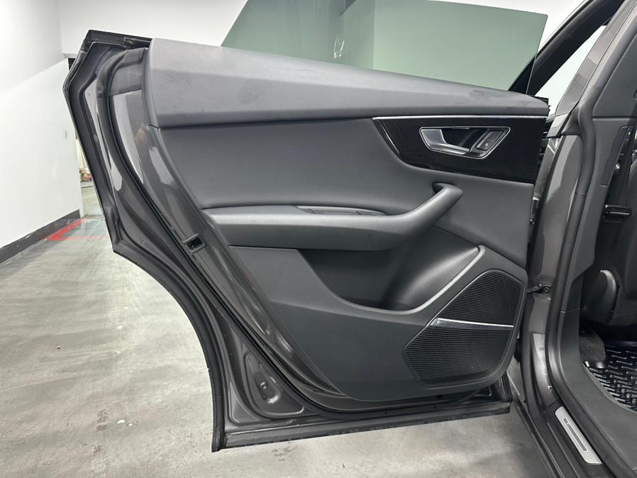 2019 Audi Q8 Premium Plus 55 TFSI quattro, available for sale in Elizabeth, New Jersey | M Auto Group. Elizabeth, New Jersey 2019 Audi Q8 Premium Plus 55 TFSI quattro, available for sale in Elizabeth, New Jersey | M Auto Group. Elizabeth, New Jersey