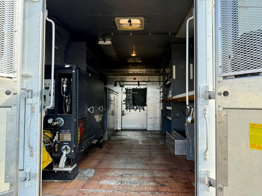 2007 GMC Savana Cutaway 139" WB C7L DRW, available for sale in Dayton, Ohio | Dayton Work Trucks. Dayton, Ohio 2007 GMC Savana Cutaway 139" WB C7L DRW, available for sale in Dayton, Ohio | Dayton Work Trucks. Dayton, Ohio