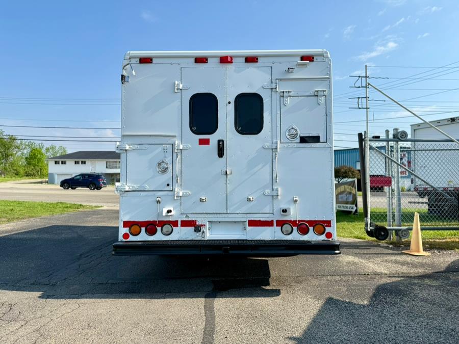 2007 GMC Savana Cutaway 139" WB C7L DRW, available for sale in Dayton, Ohio | Dayton Work Trucks. Dayton, Ohio 2007 GMC Savana Cutaway 139" WB C7L DRW, available for sale in Dayton, Ohio | Dayton Work Trucks. Dayton, Ohio